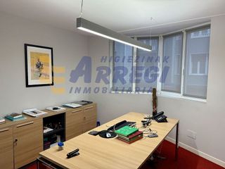 Local comercial en alquiler en Eibar