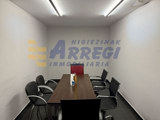 Local comercial en alquiler en Eibar