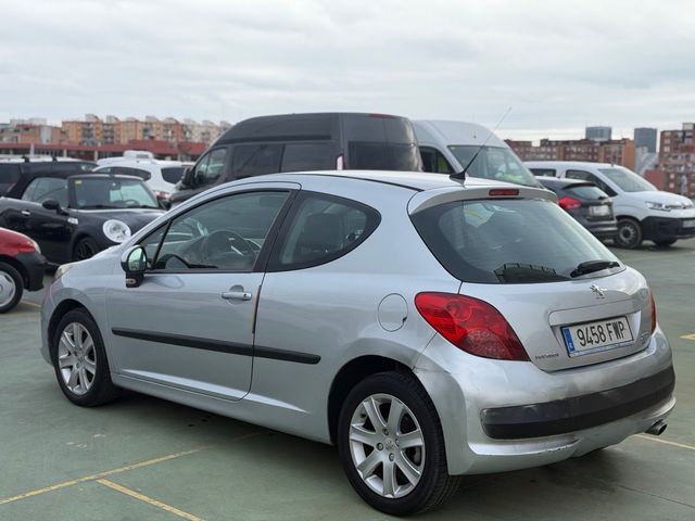 Peugeot 207 1.6hdi 90cv sport