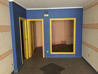 Local comercial en alquiler en Os Mallos - San Cristóbal en Coruña (A)
