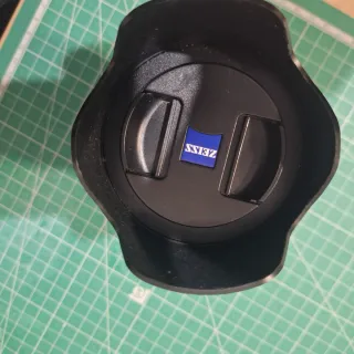 Objetivo Carl Zeiss Milvus 2/35 Nikon