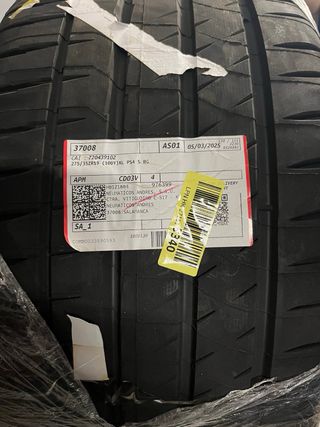 Neumático Michelin Pilot Sport 4S 275/35 ZR19