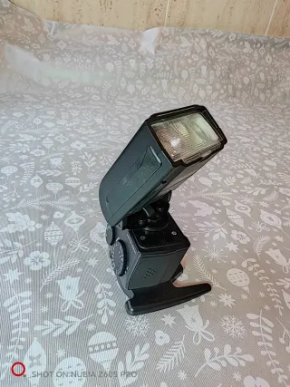 Flash Nissin i40 para Fujifilm