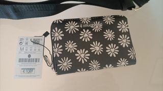 Bolso Negro Parfois+Cartera/Monedero Stradivarius