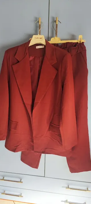 Completo giacca e pantalone donna New Collection