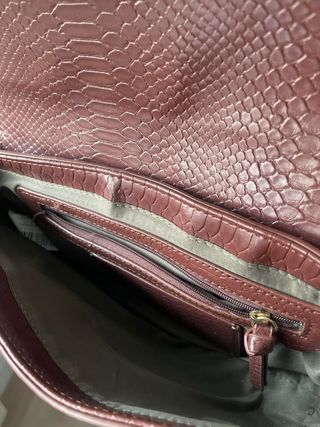 Bolso Parfois marrón efecto piel serpiente