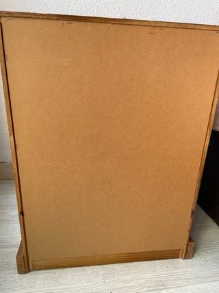 Mesilla de noche de madera