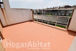 Casa adosada en venta en Zona Llombai en Burriana