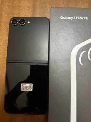 Samsung Galaxy Z Flip7 FE