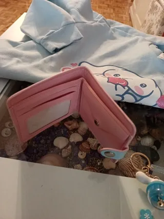 Cartera Cinnamoroll azul y rosa y llavero