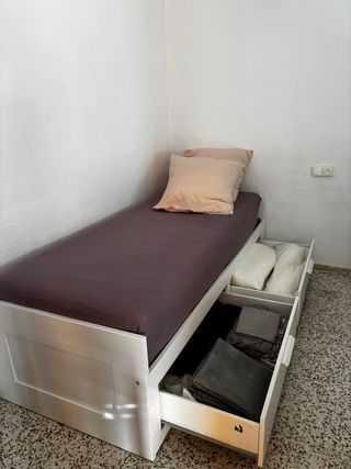 Diván BRIMMES IKEA Blanco, 2 cajones y 2 colchones