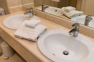 Piso en venta en Los Naranjos - Las Brisas en Marbella