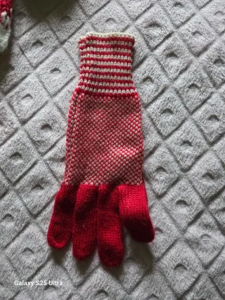 Conjunto bufanda, gorro y guantes