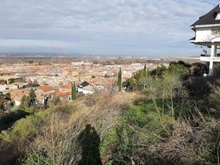 Terreno en venta en Nuevo Aranjuez en Aranjuez