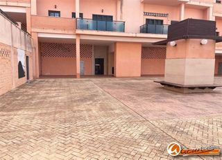 Local comercial en venta en Zona de la Vega en Antequera