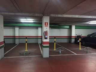 Garaje en venta en Zona Teatro Campoamor en Oviedo