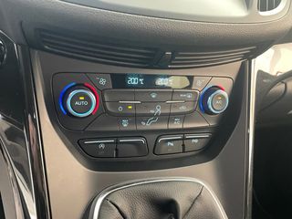 Ford Kuga ST LINE 150cv