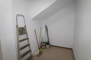 Local comercial en venta en El Llano en Gijón