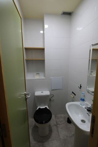 Local comercial en venta en El Llano en Gijón