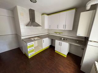 Piso en venta en Crucero - Pinilla en León