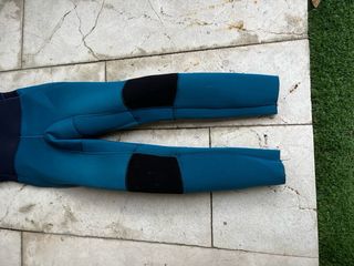 Neopreno Olaian Azul Marino y Turquesa