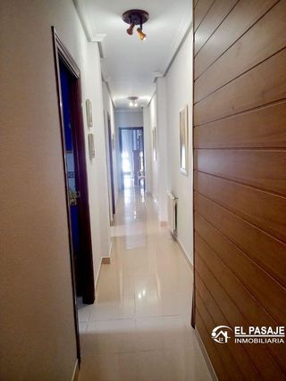 Piso en venta en Linares