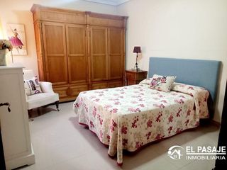 Piso en venta en Linares