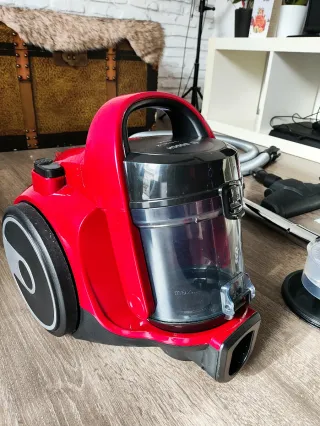 Aspirador Bosch Serie 2 Rojo Sin Bolsa