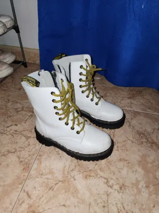 Botas Dr. Martens Blancas