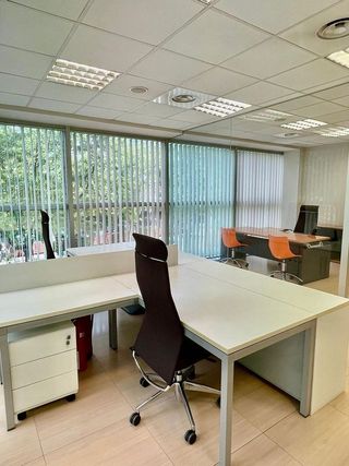 Oficina en alquiler en Coll Favà - Can Magí en Sant Cugat del Vallès