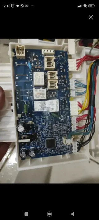 Riparazione di schede elettroniche per lavatrici, frigoriferi e microonde