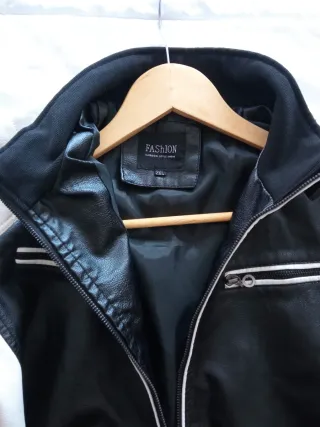 Preciosa Chaqueta biker, estilo motero, 2XL nueva