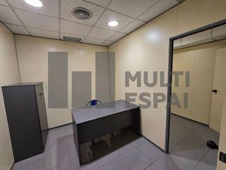 Local comercial en venta en Sant Antoni en Barcelona