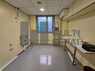 Local comercial en venta en Sant Antoni en Barcelona