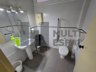 Local comercial en venta en Sant Antoni en Barcelona