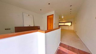 Piso en venta en Corbera de Llobregat