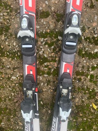 Esquís y bastones Decathlon T120 niño