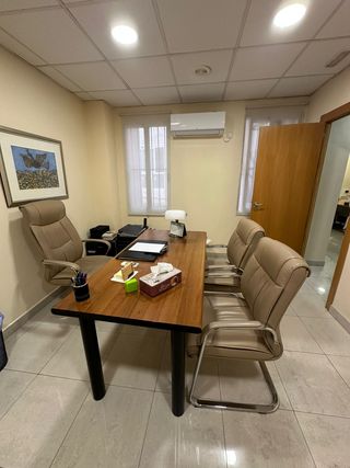 SE VENDE APARTAMENTO u OFICINA EN GRAN VIA