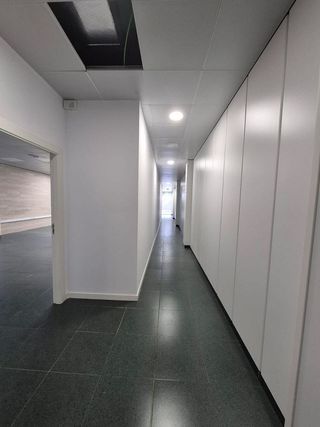 Oficina en alquiler en Santa Cruz - Industria - Polígono Campollano en Albacete