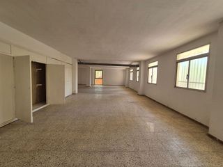 Oficina en alquiler en Campanar en Valencia