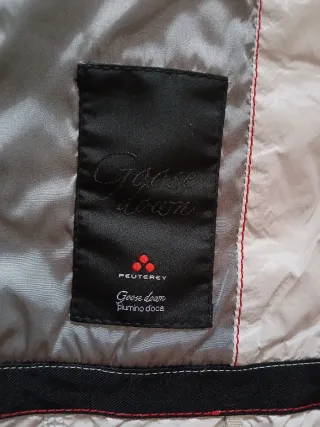 Chaqueta Peuterey con Cuello de pelo.