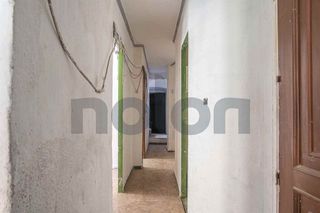 Chalet en venta en Guadix