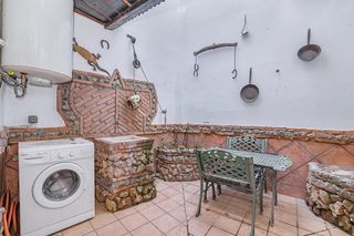 Casa adosada en venta en Alhendín