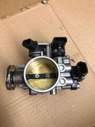 Cuerpo Admisión SYM Maxsym 600