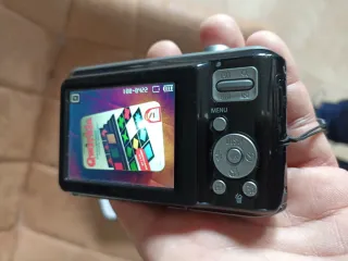 Cámara Samsung Zoom Lens 5x