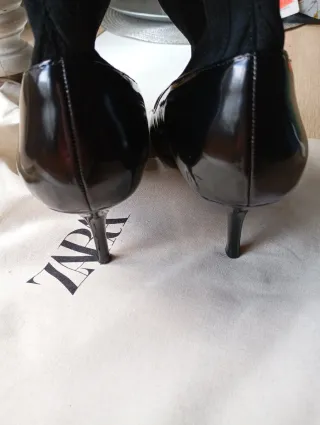 Botines Zara Negros Tacón Aguja