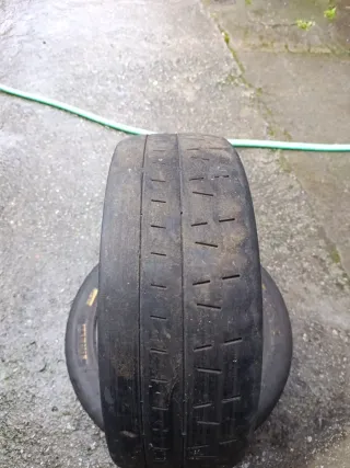 2 Neumáticos Pirelli RK5 10% 15"