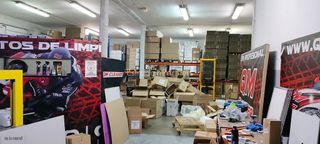 Nave industrial en venta en El Barral Ferial en Coslada