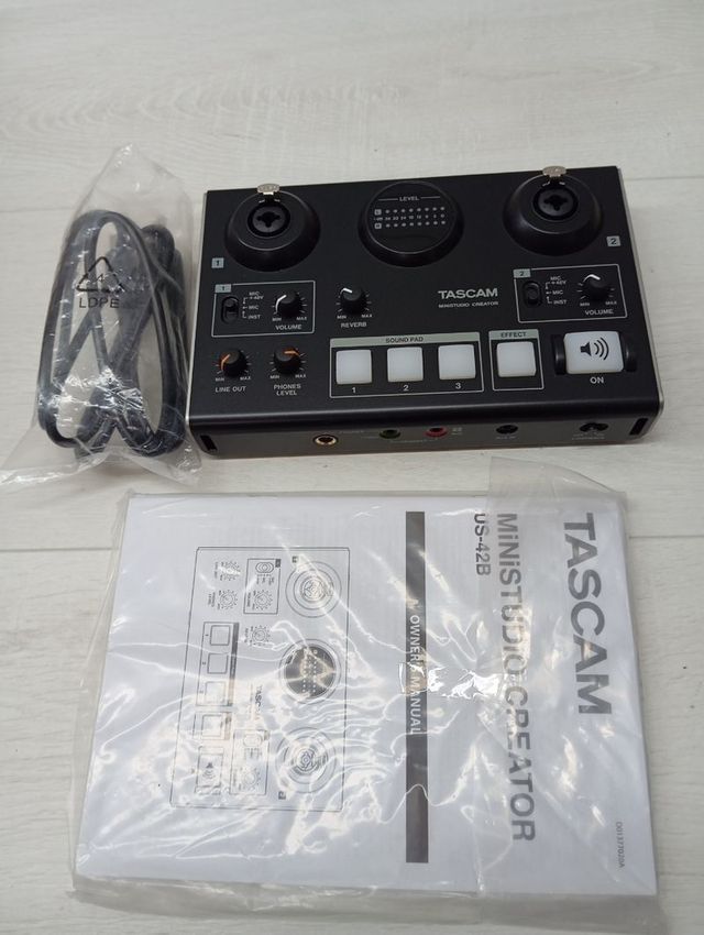 Tascam US-42B MiNiSTUDIO Creator - Interfaz