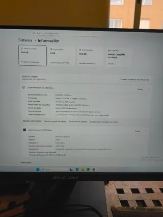 Ordenador PC con Monitor, Teclado y Ratón.